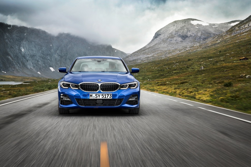 BMW 3 Series technical specifications and fuel economy